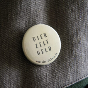 Button Bierzeltheld Schriftzug